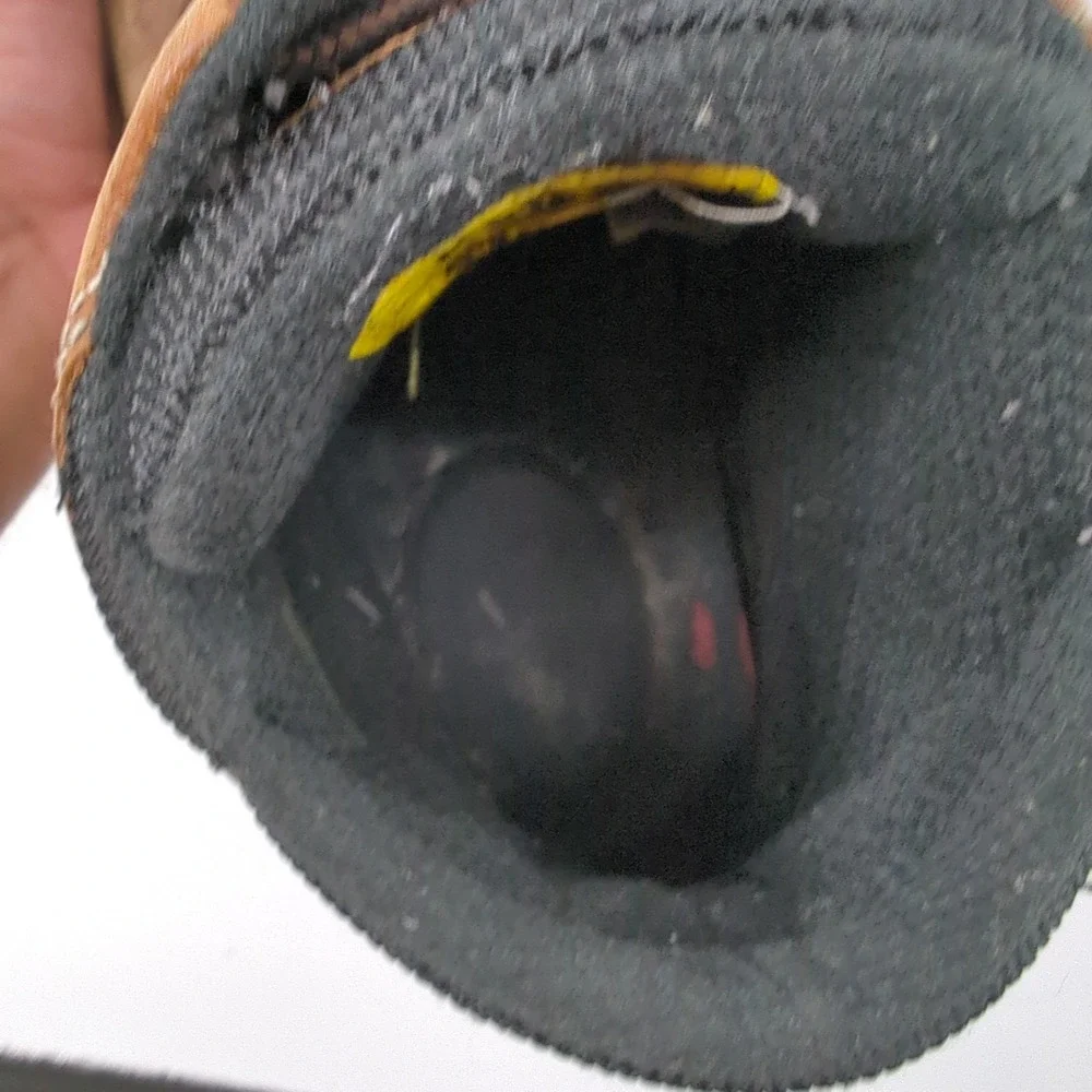Dr. Martens this item
